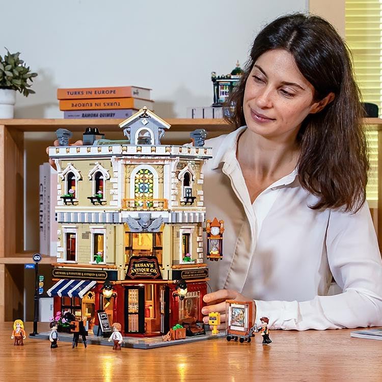 Funwhole Antique-Store Lighting Building-Bricks Set - City Town Life Corner Shop LED Light Construction Building Model Set 2847 Pcs for Adults and Teen